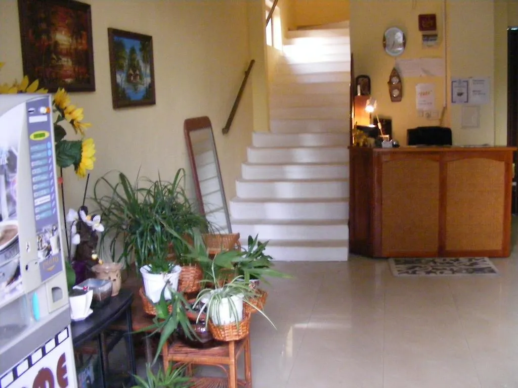 Guest House 